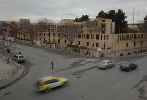 El hotel Serena, donde murieron el periodista de la AFP y sus familiares por el ataque talibán, en Kabul. (Foto Prensa Libre: AFP).