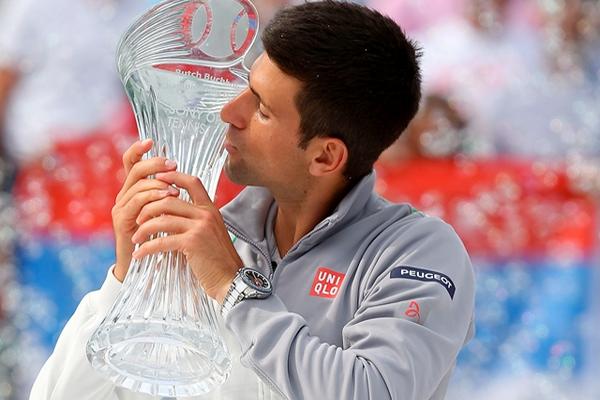 Djokovic le arrebató a Nadal su primer título en Miami. (Foto Prensa Libre: AFP)