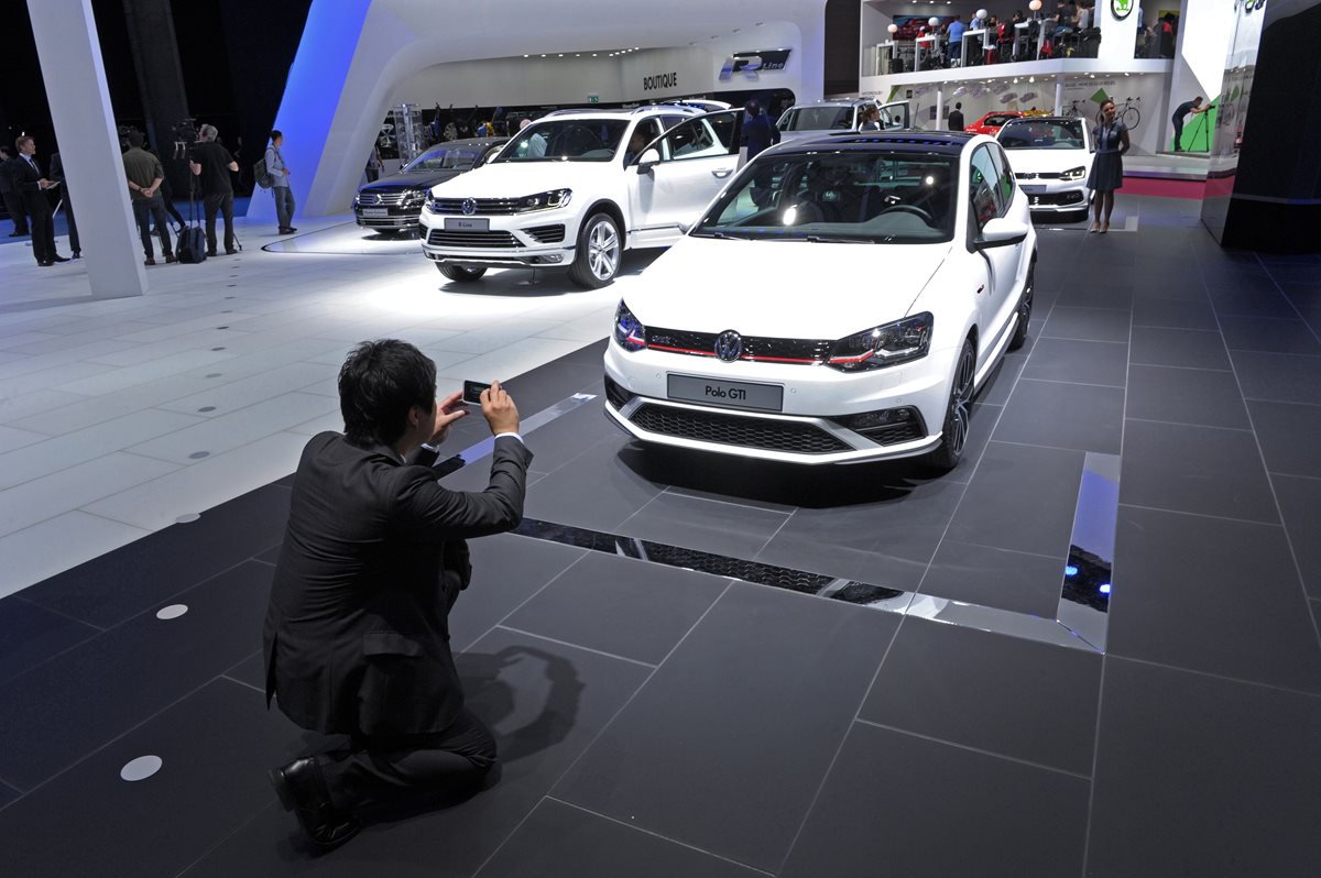 La Unión Europea advirtió que EE. UU. planea imponer nuevos aranceles a la importación de vehículos. (Foto Prensa Libre: AFP)