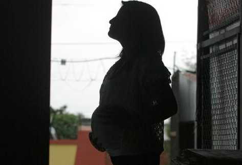 Los embarazos en niñas entre 10 y 14 años se ha incrementado en 17 departamentos del país. (Foto Prensa Libre: Hemeroteca PL)