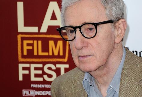 El reconocido cineasta Woody Allen trabajará en una serie para el servicio en línea Amazon. (Foto Prensa Libre: AFP)