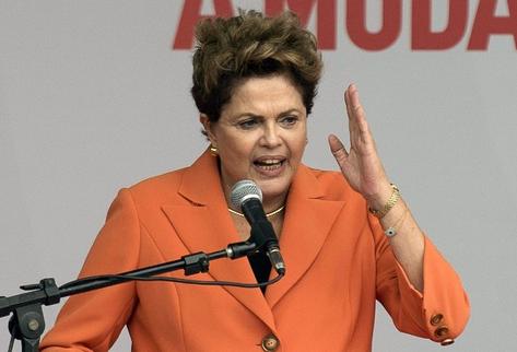 Ejecutivos del Banco Santander ofrecieron disculpas públicas a la presidenta, Dilma Rousseff, y refirieron que los encargados del estudio serán despedidos. (Foto Prensa Libre: AFP)