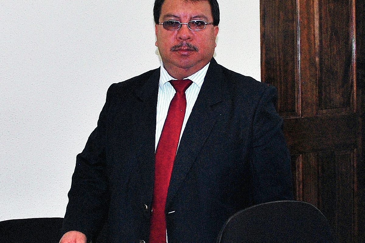 César Augusto Ajanel García, concejal tercero de La Esperanza, Quetzaltenango, es acusado de haber extorsionado al alcalde. (Foto Prensa Libre Alejandra Martínez).