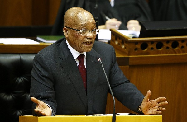 Jacob Zuma deberá hacer frente a los 783 cargos por corrupción. (EFE).