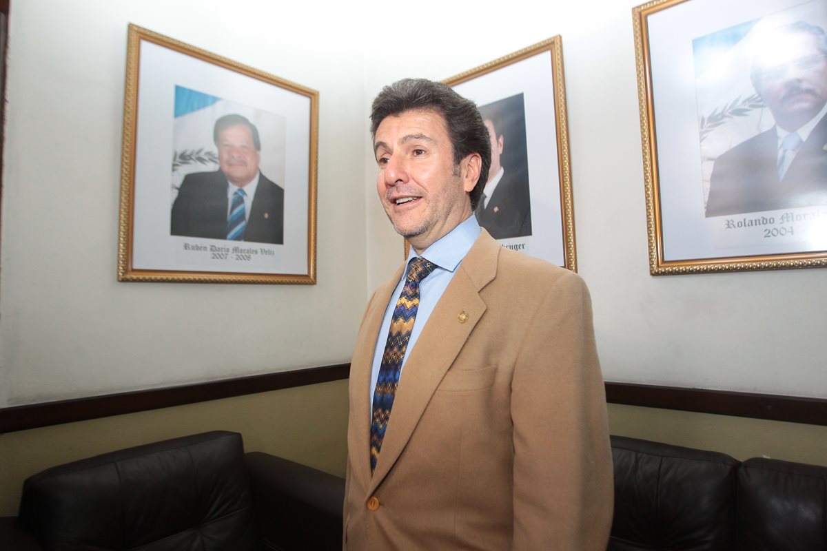 Jorge Méndez Herbruger es el actual ministro de Economía. (Foto Prensa Libre: Hemeroteca PL)