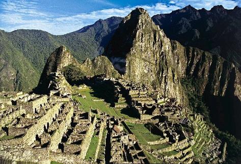 Machú Pichu, en Perú, es uno de los sitios turísticos más visitados en Sudamérica. (Foto Prensa Libre: EFE)