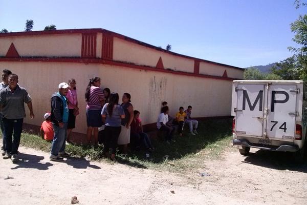 Vivienda donde murió carbonizado Wilson Pivaral, en San Rafael Las Flores. (Foto Prensa Libre: Oswaldo Cardona) <br _mce_bogus="1"/>