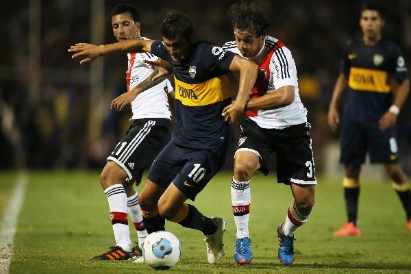 Boca Juniors y River Plate animan el primer superclásico del año. (Foto Prensa Libre: EFE)