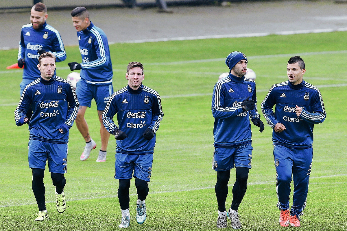 Lionel Messiha ido de menos a más con la Selección de Argentina y esta cerca del título con el equipo. (Foto Prensa Libre: AP)