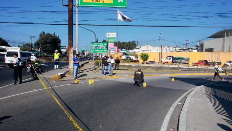 Simón Velásquez  Pérez agente de la Policia Municipal de transito PMT, fue atacado a tiros en la entrada a la colonia San Rafael zona 18 .