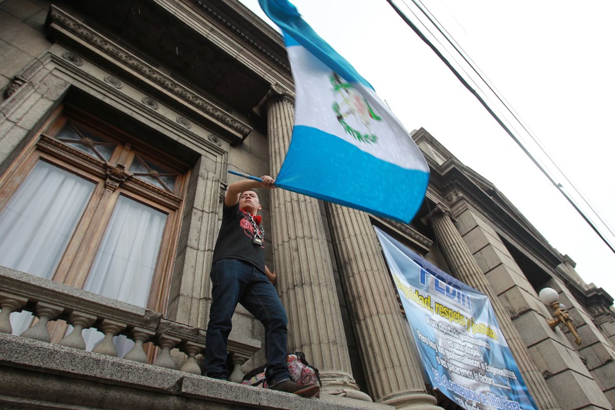 El Congreso de la República pierde a uno de sus colaboradores en un hecho de violencia ocurrido en Villa Nueva (Hemeroteca PL).