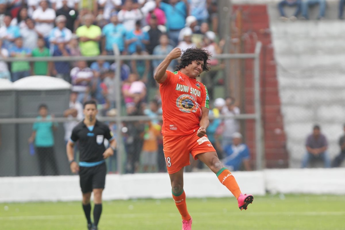Siquinalá buscará hacer historia en Liga Nacional en el próximo torneo. (Foto Prensa Libre: Norvin Mendoza)