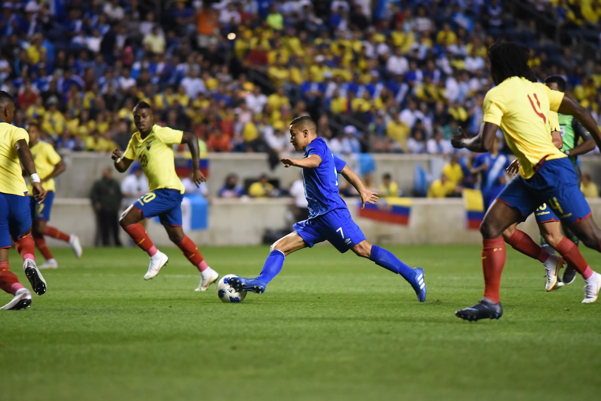 Marvin Ceballos fue uno de los mejores jugadores en la Selección de Guatemala. (Foto Prensa Libre: Wilfredo Girón)