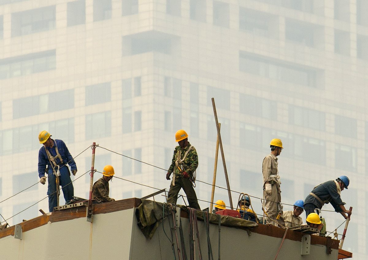 <em>La contaminación atmosférica está provocando la muerte de unas cuatro mil personas al día en China(Foto Prensa Libre: AP).</em>