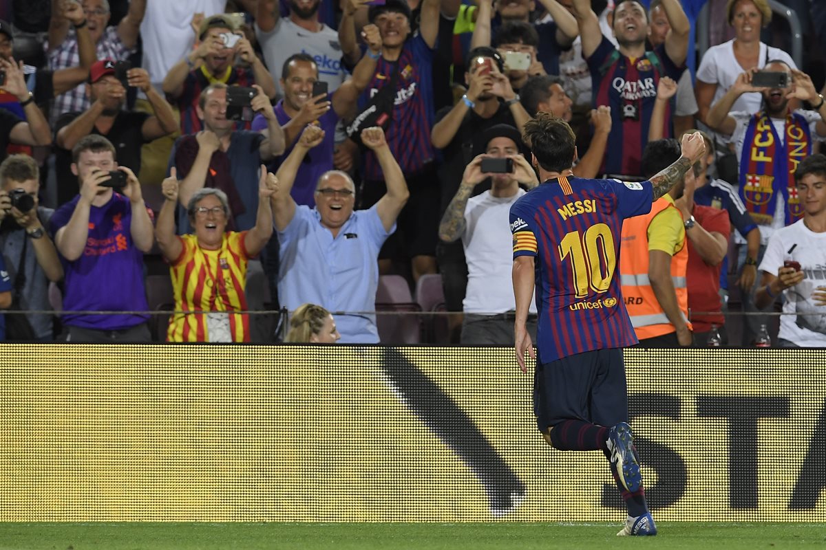 Lionel Messi anotó el gol número 6 mil en la historia del Barcelona. (Foto Prensa Libre: AFP)