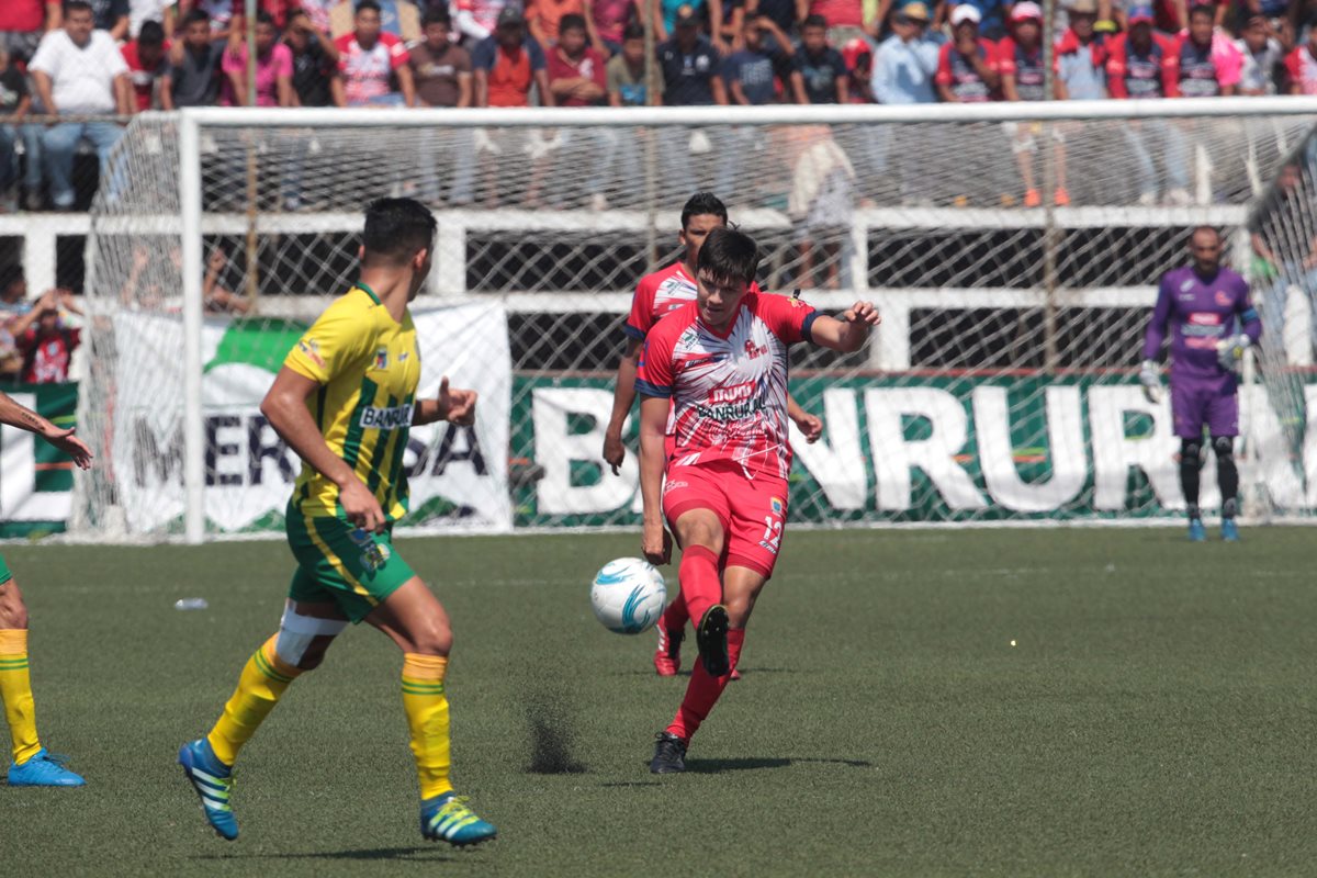 Malacateco está en semifinales luego de superar en la serie a Guastatoya. (Foto Prensa Libre: Norvin Mendoza)