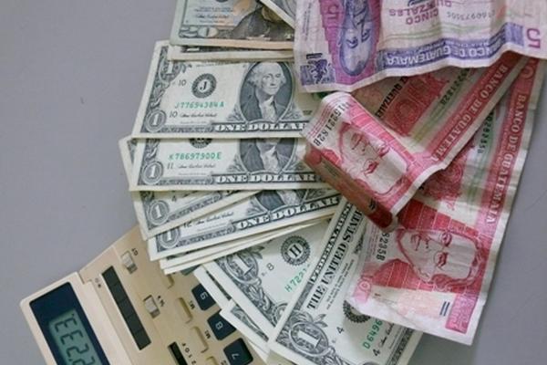 El Banguat interviene a través de una regla específica, o bien de forma discrecional en el mercado de divisas. (Foto Prensa Libre: Archivo)<br _mce_bogus="1"/>