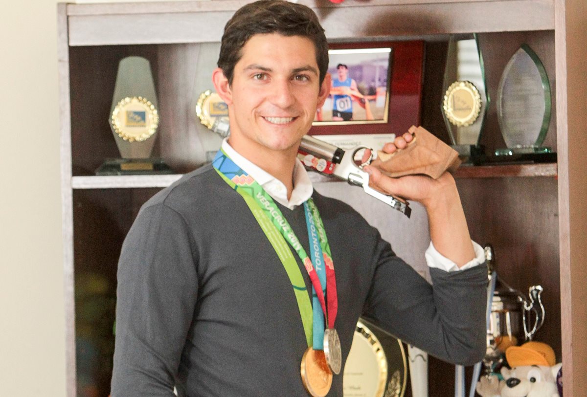 Charles Fernández fue elegido Personaje Deportivo de Tododeportes de Prensa Libre. (Foto Prensa Libre: Norvin Mendoza).