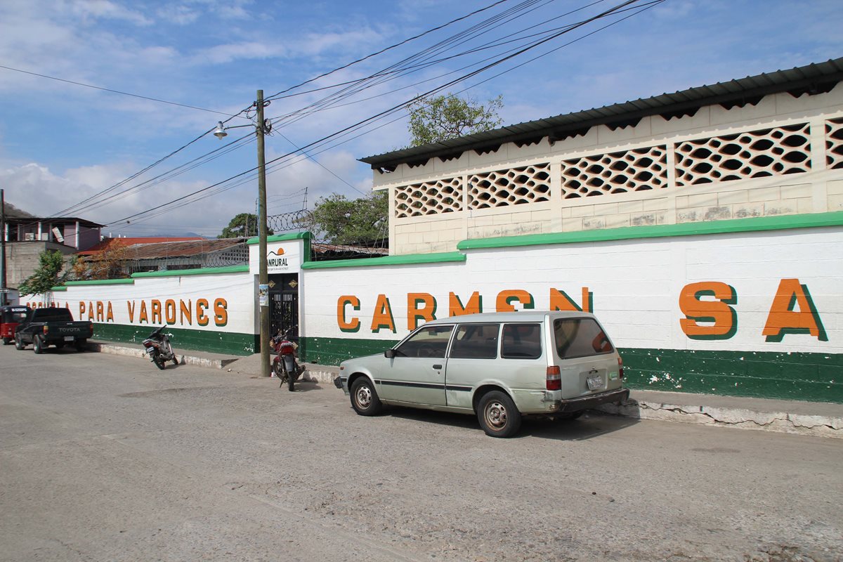 La Escuela para Varones Carmen Sagastume Cáceres, en Gualán, ha sido saqueada en los últimos 15 días. (Foto Prensa Libre: Julio Vargas)