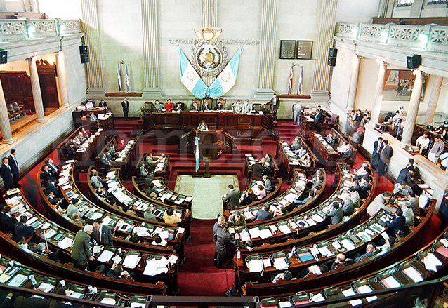 Hemiciclo del Congreso de la República en el año 2000.  (Foto: Hemeroteca PL)