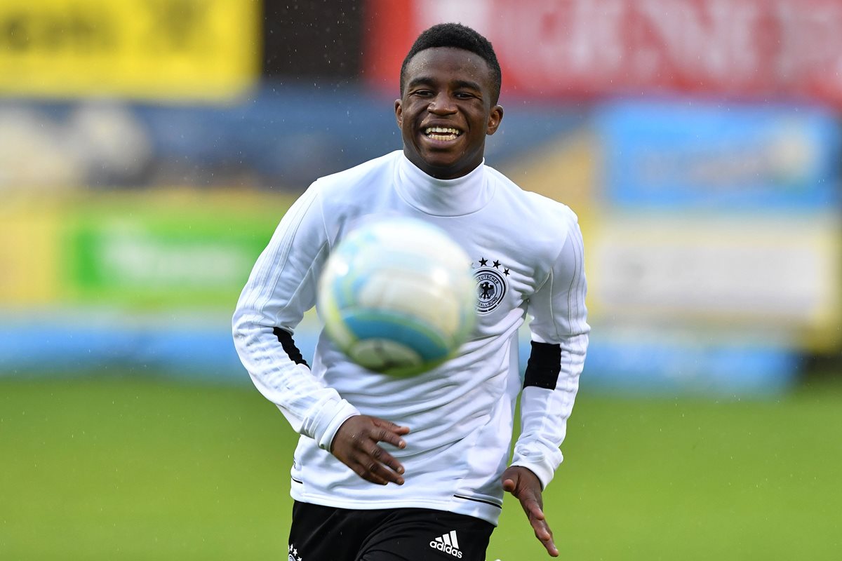 Youssoufa Moukoko disputó un juego amistoso con la selección alemana frente a Austria el pasado lunes. (Foto Prensa Libre: AFP)