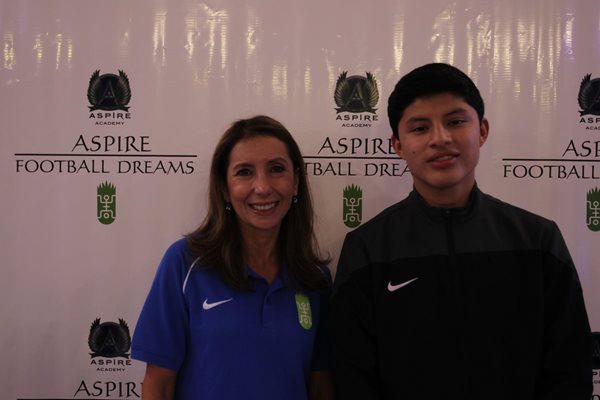 Academia Aspire Football Dreams lista para cumplir el sueño de tres jóvenes