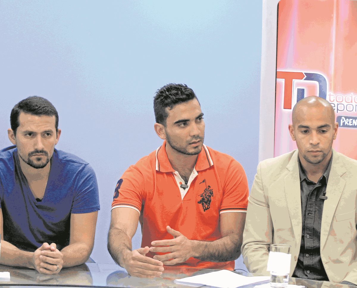 Tres de los cuatro jugadores de Antigua GFC que habían sido suspendidos. (Foto Prensa Libre: Hemeroteca PL)