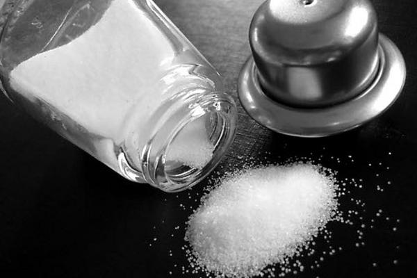 Algunos medicamentos contienen demasiada sal