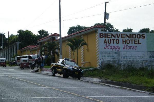Autohotel donde murió de forma violenta María Edith Orellana, en Guastatoya. (Foto Prensa Libre: Héctor Contreras)