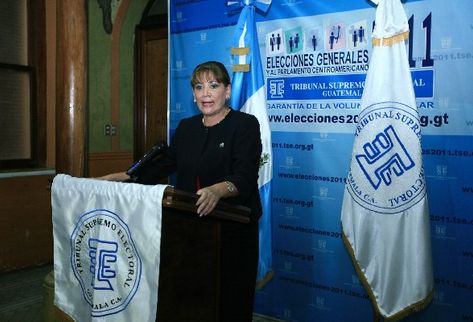 La presidenta del TSE, María Eugenia Villagrán,    hace públicas las amenazas de muerte en su contra y de los seguimientos de los que ha sido   objeto.