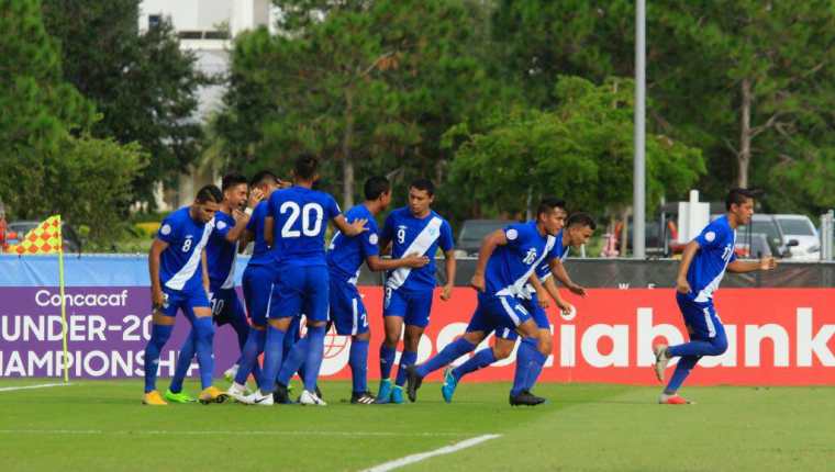 Así festejaron los jugadores de la Selección de Guatemala. (Foto Prensa Libre: Fedefut)