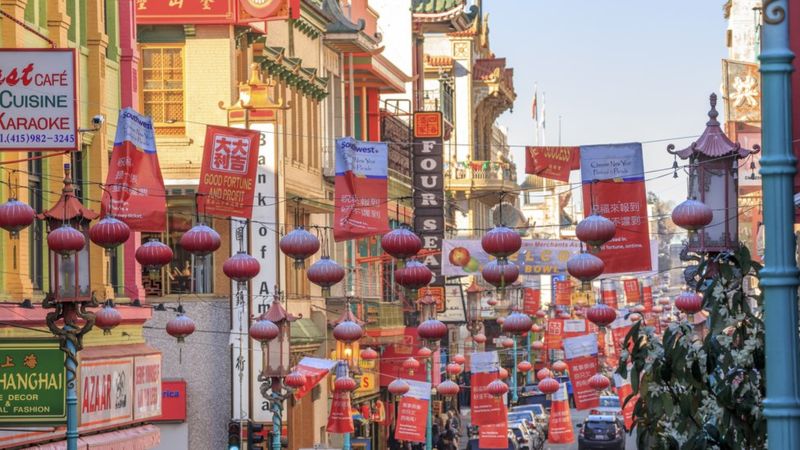 Entre 2010 y 2017, el segundo grupo mayoritario de inmigrantes llegó a EE.UU. desde China (Foto de Chinatown, San Francisco, California). (GETTY IMAGES)