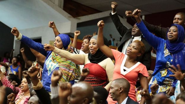 En Ruanda más del 60% de los parlamentarios son mujeres. (Foto, GETTY IMAGES).