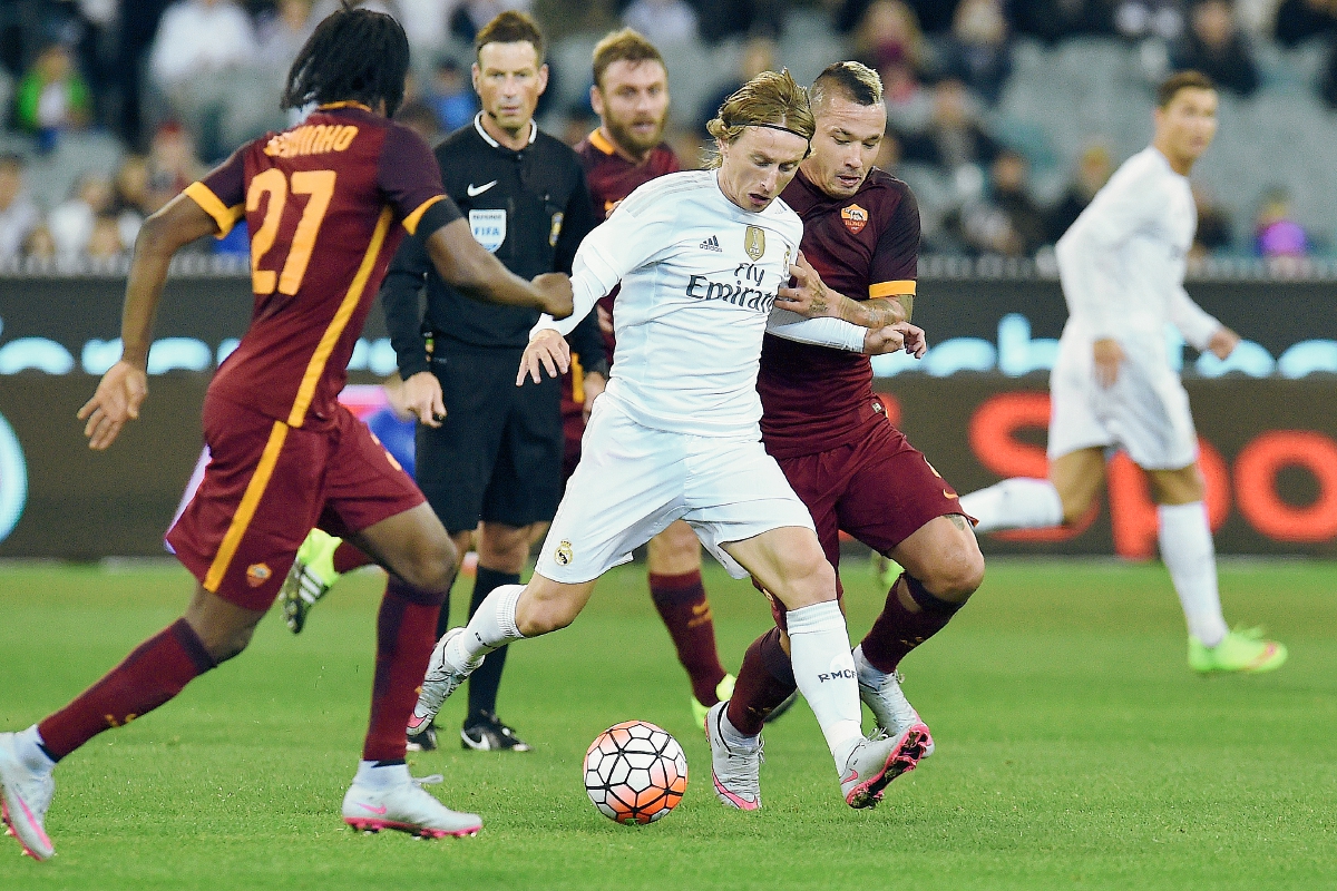 Luka Modric volvió a la acción tras varios meses inactivo por lesión. (Foto Prensa Libre: AFP)