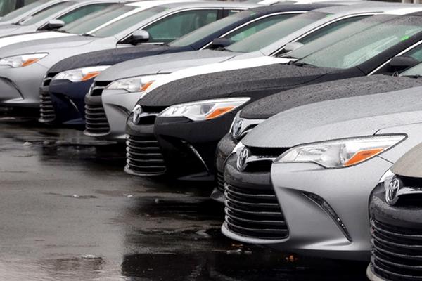 La venta de carros nuevos se ha mantenido en constante crecimiento. (Foto Prensa Libre: AP).