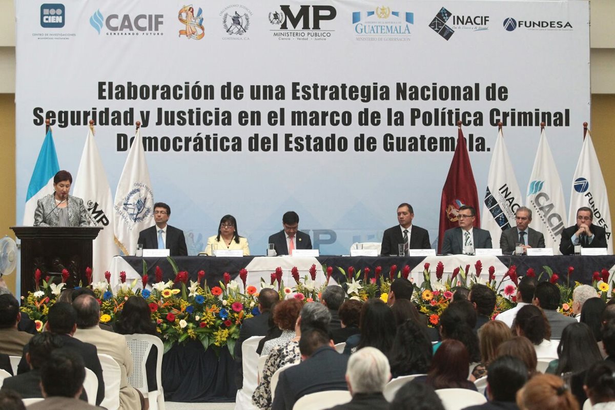 Distintos sectores de la sociedad buscan una transformación radical del sector Justicia. (Foto Prensa Libre: Álvaro Interiano)