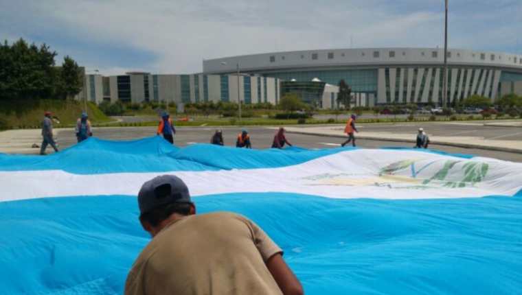 La Bandera fue una donación para la inauguración del templo. (Foto Prensa Libre: MP)