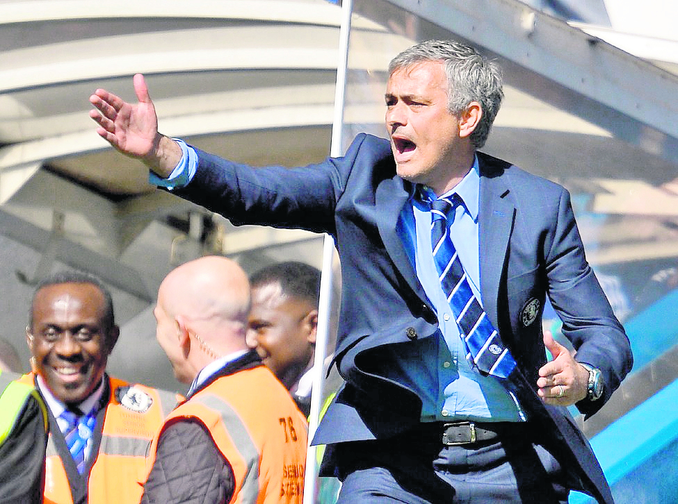 José Mourinho sigue generando polémica. (Foto Prensa Libre: AFP)