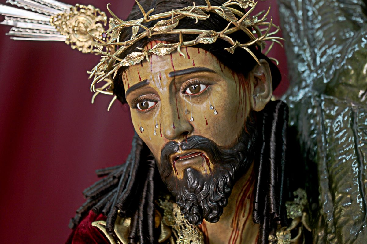 El rostro restaurado de Jesús Nazareno de las Tres Potencias luce en todo su esplendor. (Foto: Óscar Rivas)