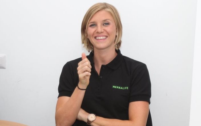 Gisela Morales sigue con sus entrenamientos y clases de natación (Foto Prensa Libre: Hemeroteca PL)