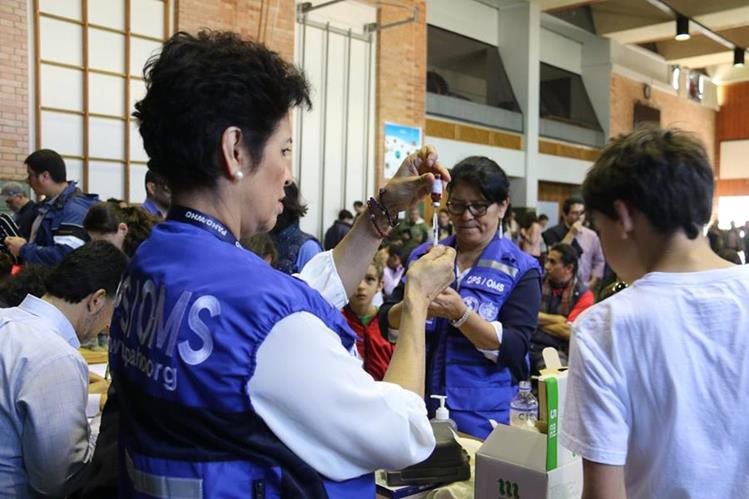 La OPS insta a los países a seguir vacunando contra el Sarampión, luego de que Las Américas fueran declaradas libres de esta enfermedad en 2016. (Foto Prensa Libre: Hemeroteca PL)