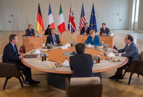 <span>Mandatarios comienzan</span> <span>la reunión del G</span><span>-</span><span>5 </span><span>en Hannover,</span> <span>Alemania</span><span>.(Foto Prensa Libre: AP).</span>
