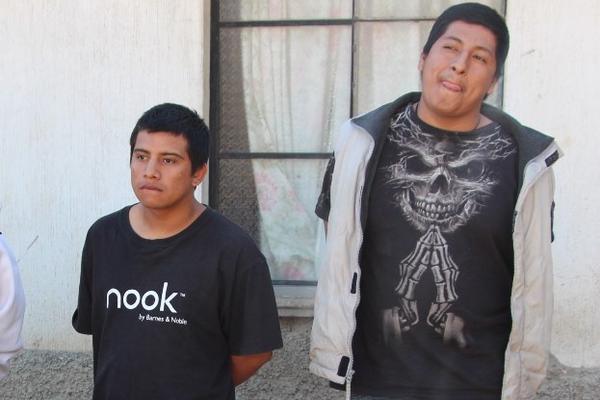 Dos pandilleros más fueron aprehendidos en un operativo en Amatitlán. (Foto Prensa Libre: PNC)