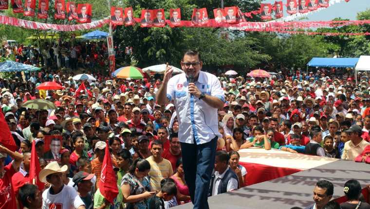 El candidato Manuel Baldizón en Gualán, Zacapa, donde el fin de semana denunció un complot en su contra. (Foto Prensa Libre: Hemeroteca PL)