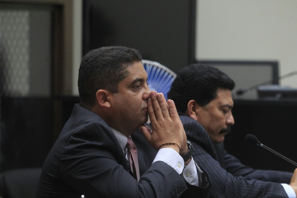 Juan Carlos Monzón dijo que él tiene las pruebas que el Ministerio Público necesita para cerrar la investigación. (Foto Prensa Libre: E. Bercian)