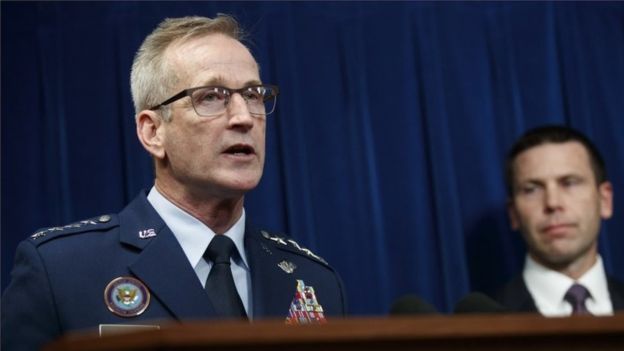 El general Terrence J. O'Shaughnessy y el comisionado Kevin McAleenan aseguraron que el despliegue de fuerza militar y de agentes de seguridad será conjunto. EPA