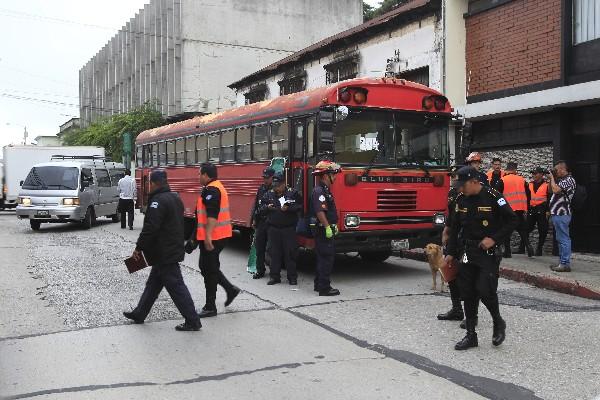 El ataque se realizó en la 2a.  avenida y 9a. calle de la zona 1 (Foto Prensa Libre: E. Ávila)