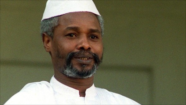 Hissne Habré fue condenado el lunes a cedena perpetua.(AP).