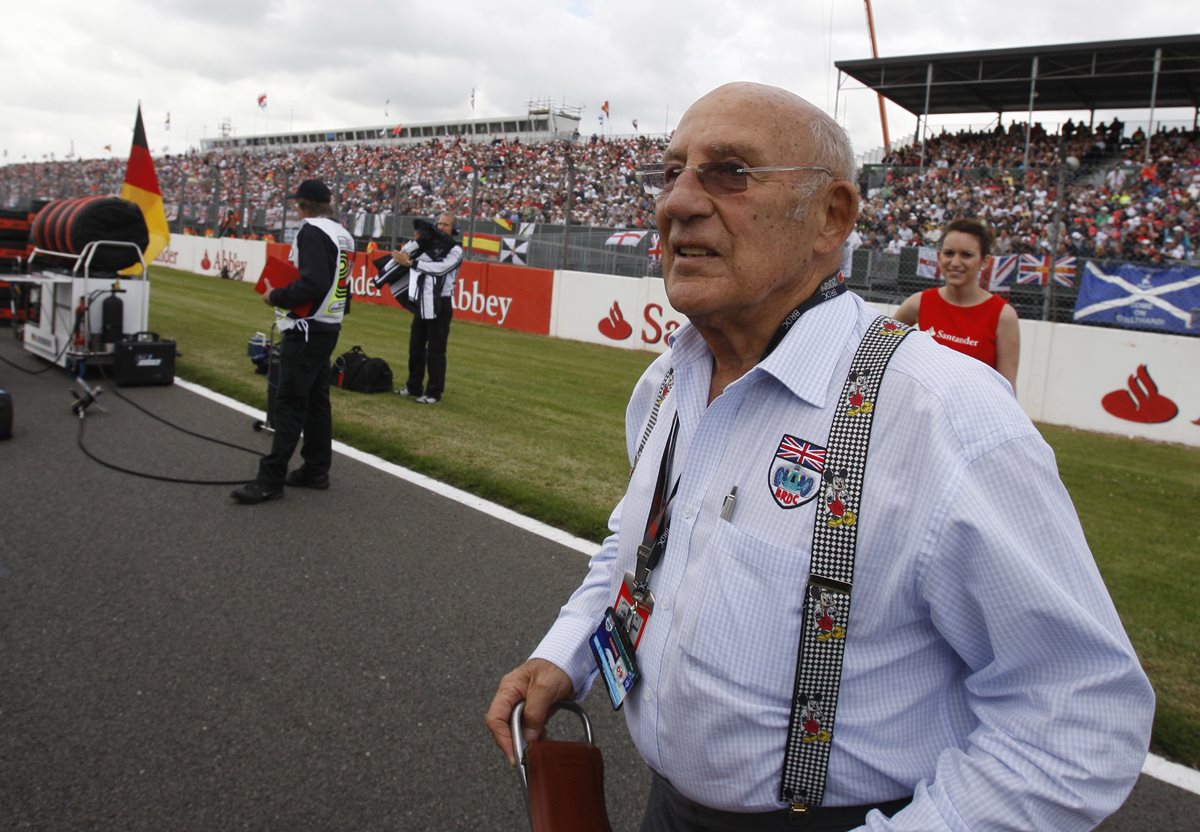 Moss durante una carrera en el circuito de Silverstone, Inglaterra, en 2009. (Foto Prensa Libre: AP)
