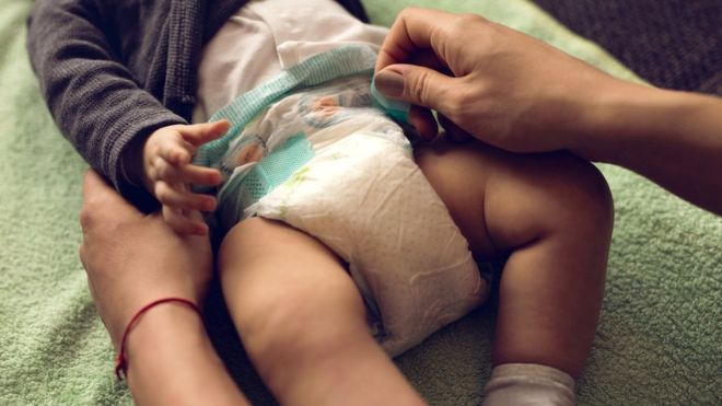 La madre dijo que al ver la circuncisión de su hijo se puso histérica y tuvo que irse de la habitación. (Foto Prensa Libre: Getty Images)